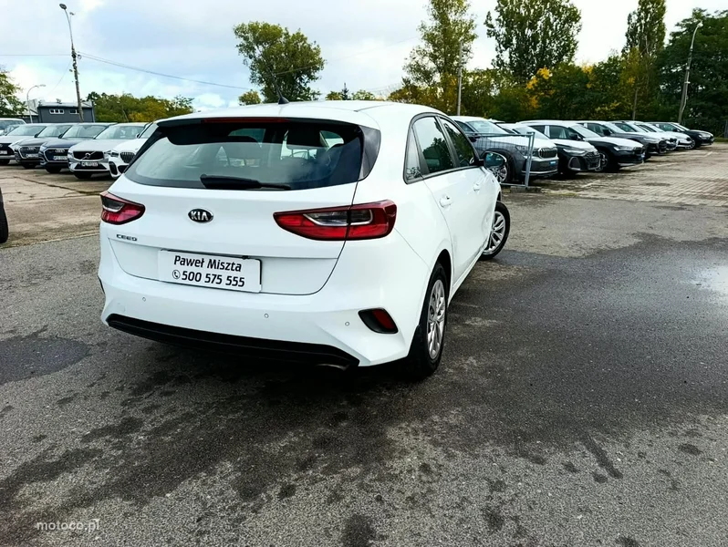 Kia Cee'd 24