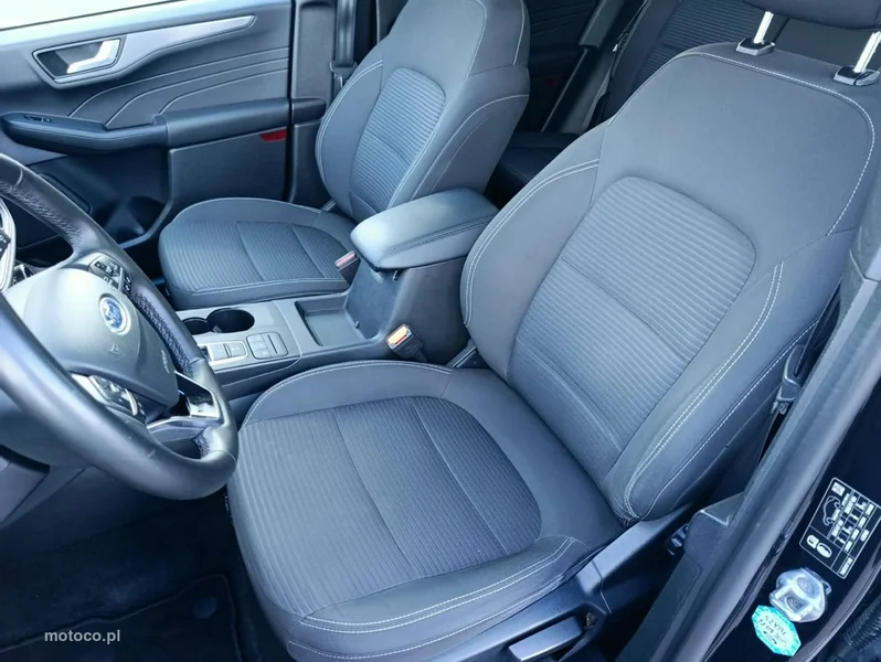 Ford Kuga III 19