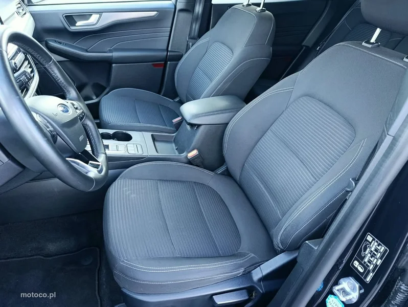 Ford Kuga III 9
