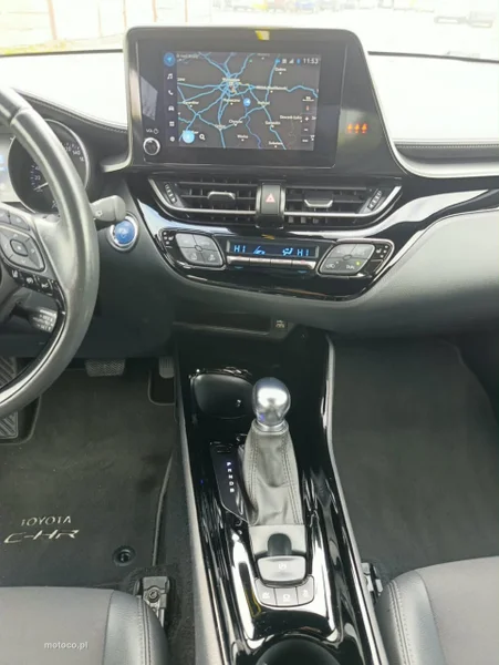 Toyota C-HR AX10 20