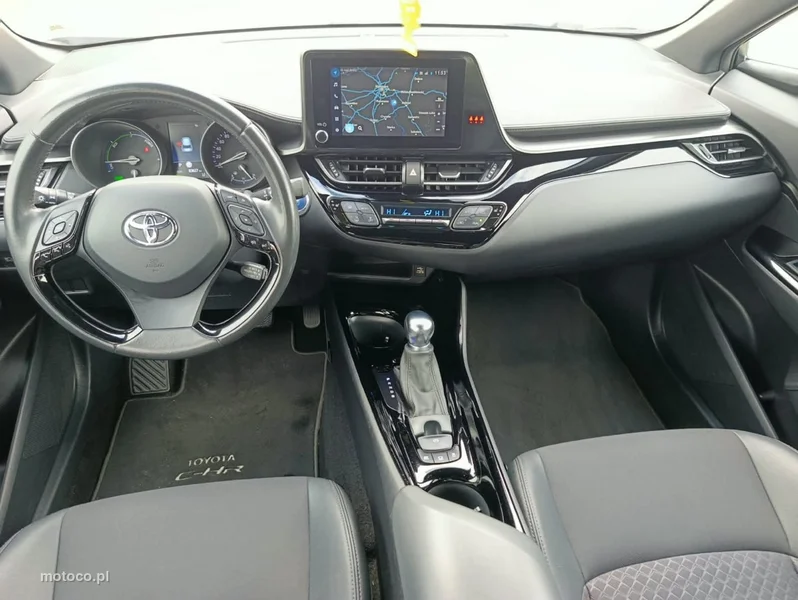 Toyota C-HR AX10 30