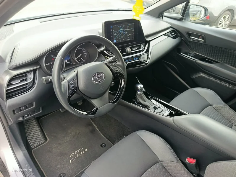 Toyota C-HR AX10 9