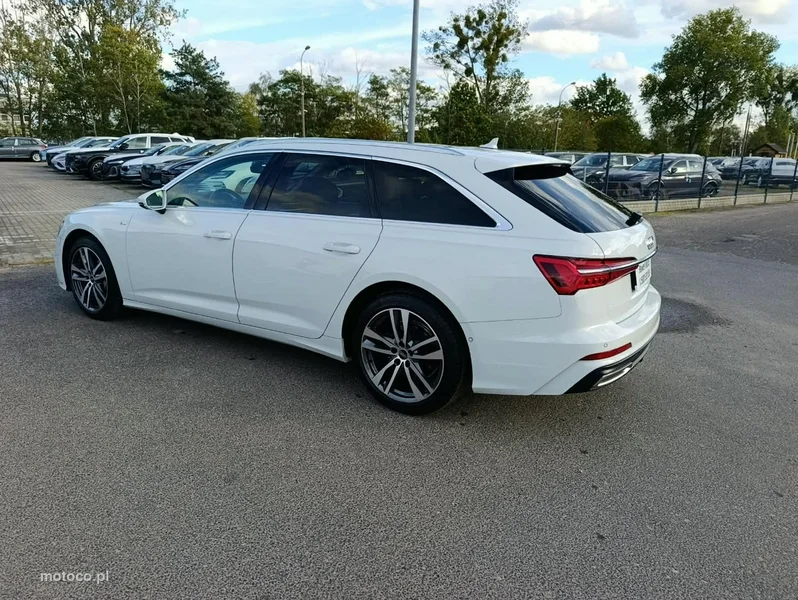 Audi A6 C8 28