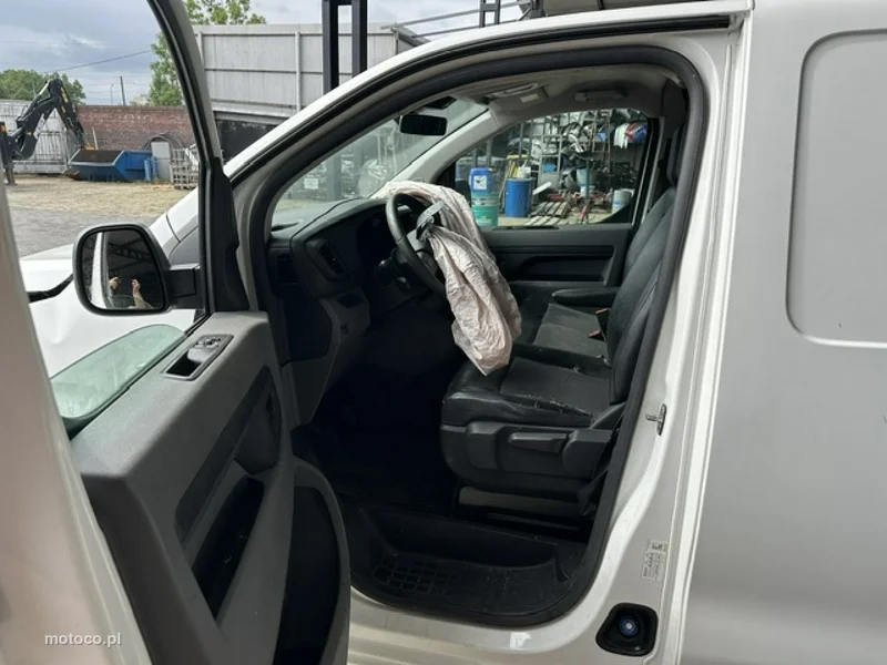 Citroën Jumpy 8