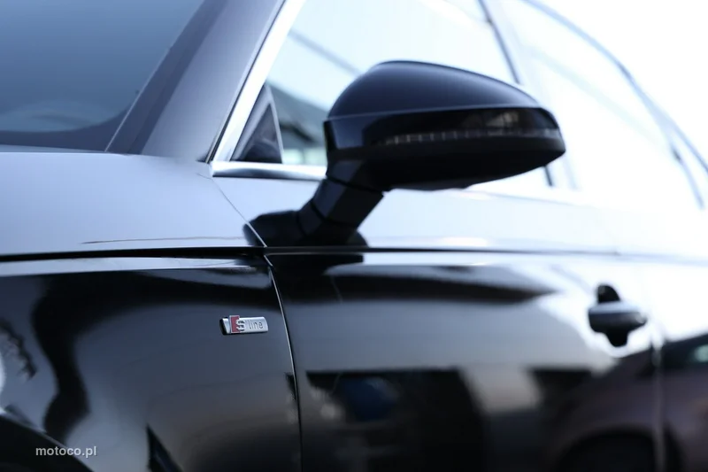 Audi A4 B9 12