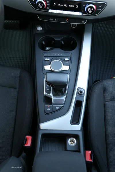 Audi A4 B9 20