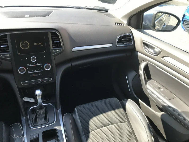 Renault Megane IV 17