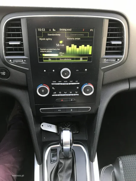 Renault Megane IV 21