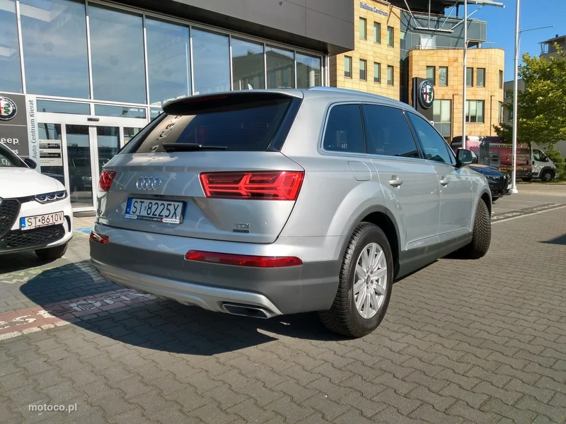 Audi Q7 4M 7
