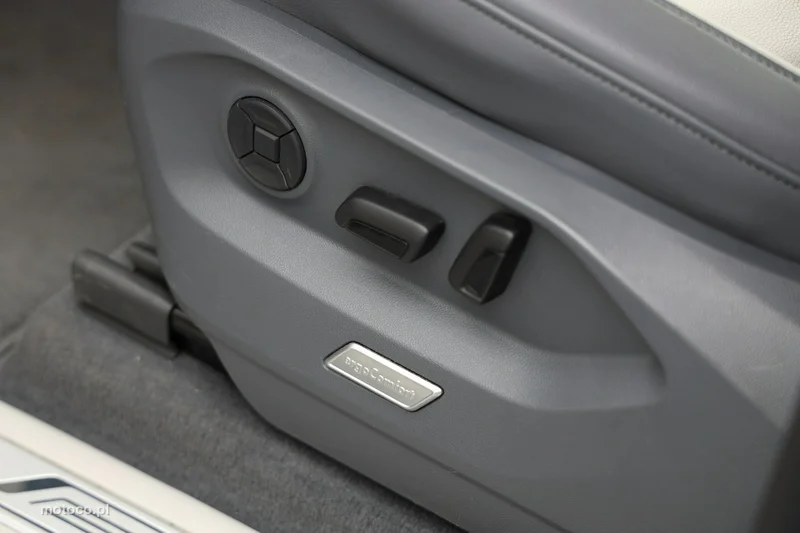 Volkswagen Touareg CR 12