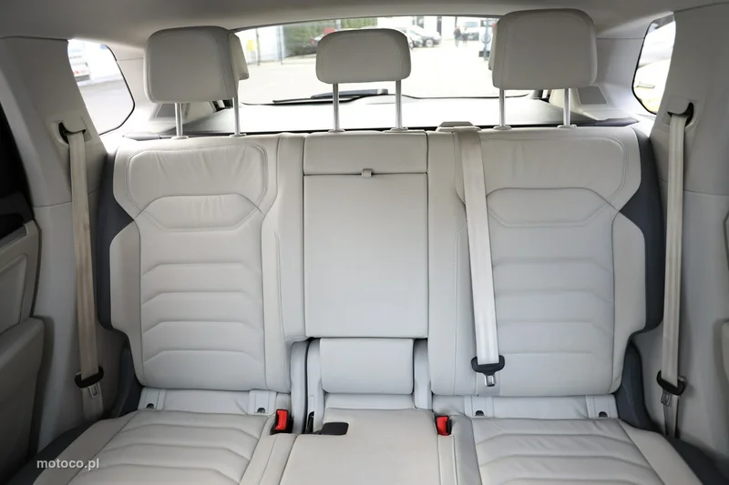 Volkswagen Touareg CR 26