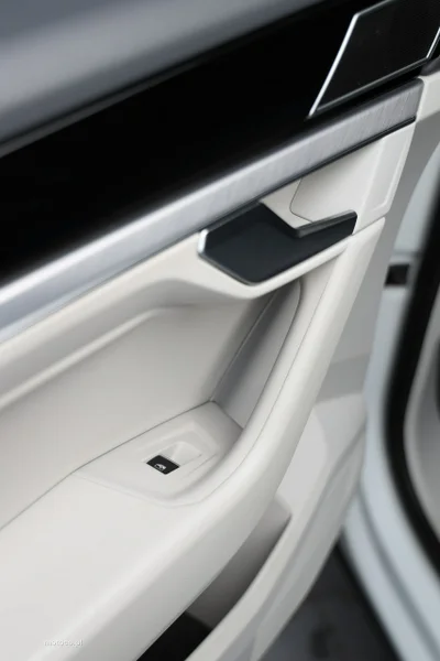 Volkswagen Touareg CR 27