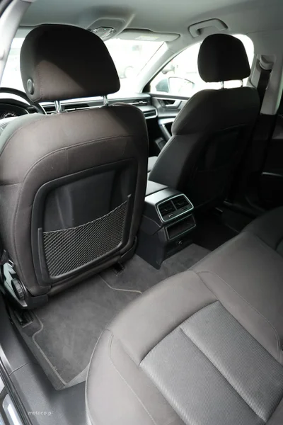 Audi A6 C8 31