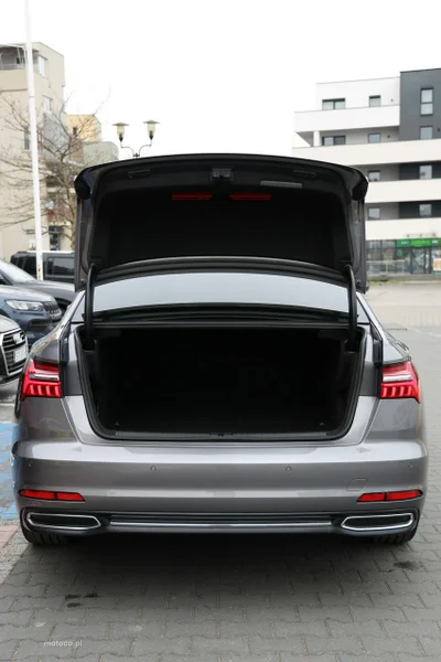 Audi A6 C8 36
