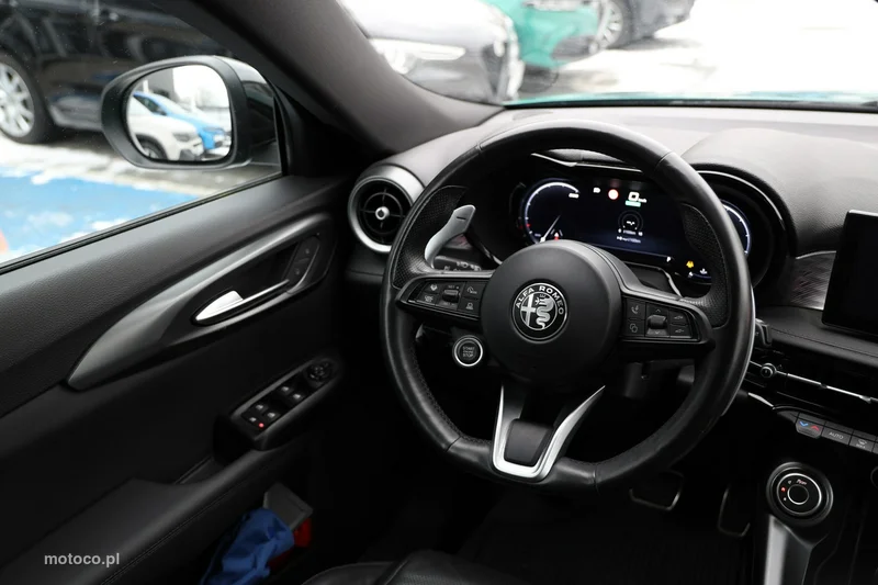 Alfa Romeo Tonale 32