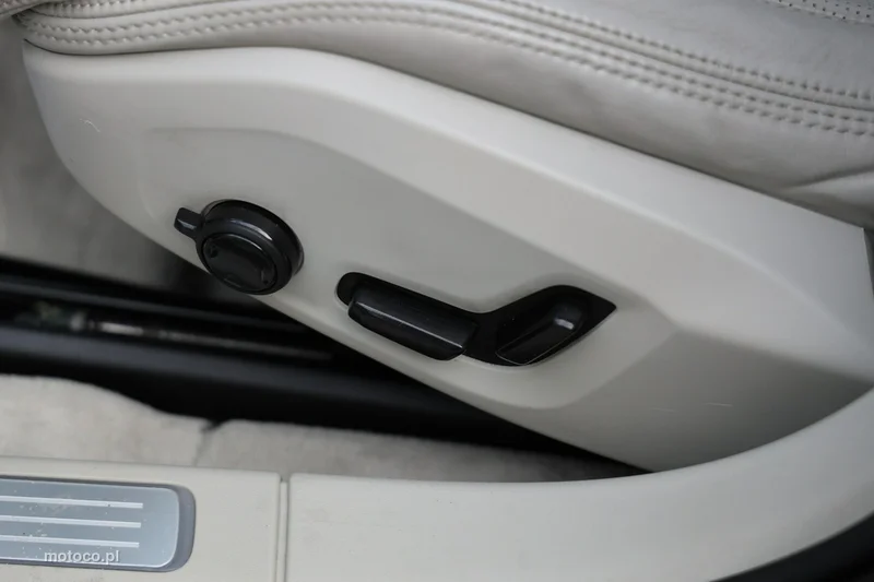Volvo S90 11