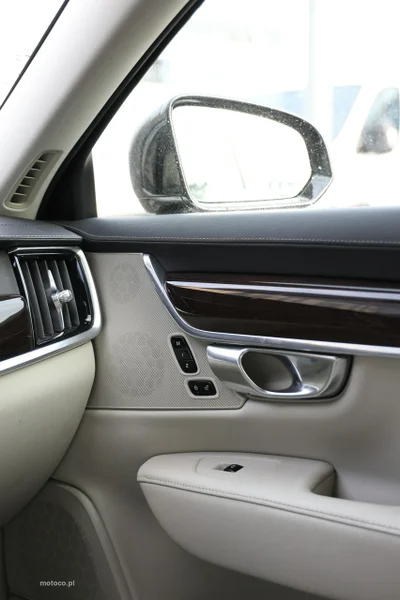 Volvo S90 21