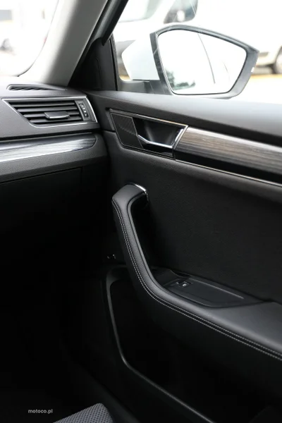 Skoda Superb III 41