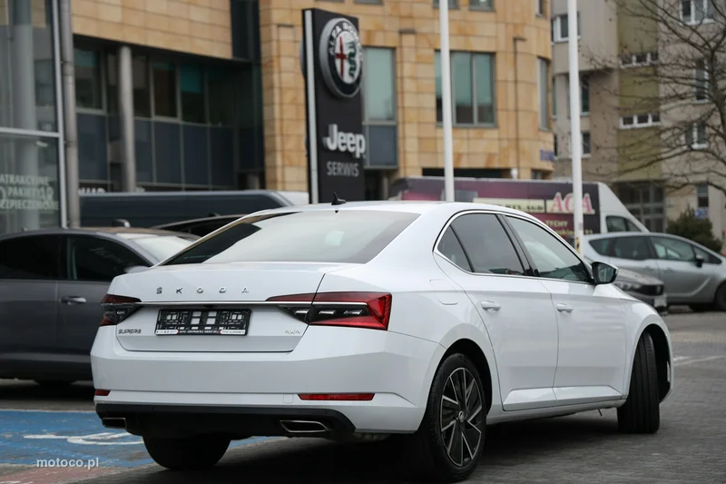 Skoda Superb III 6
