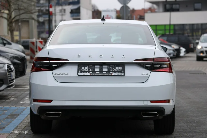 Skoda Superb III 7