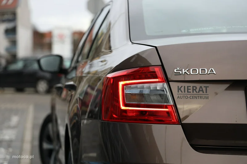 Skoda Octavia III 11