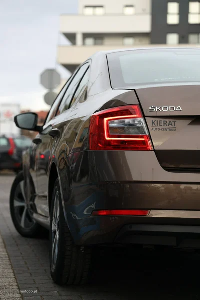 Skoda Octavia III 12