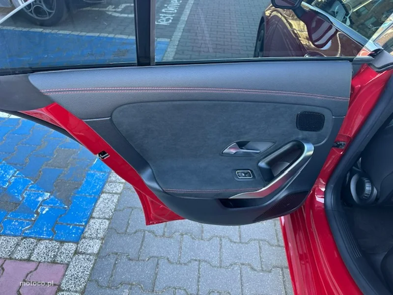 Mercedes-Benz CLA C118 CLA 200 30