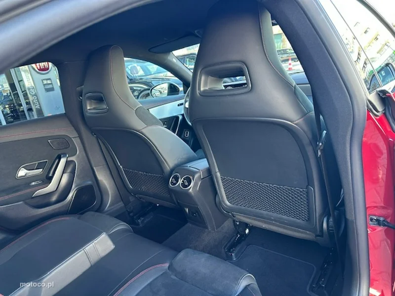 Mercedes-Benz CLA C118 CLA 200 35