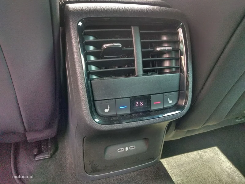 Skoda Octavia IV 27