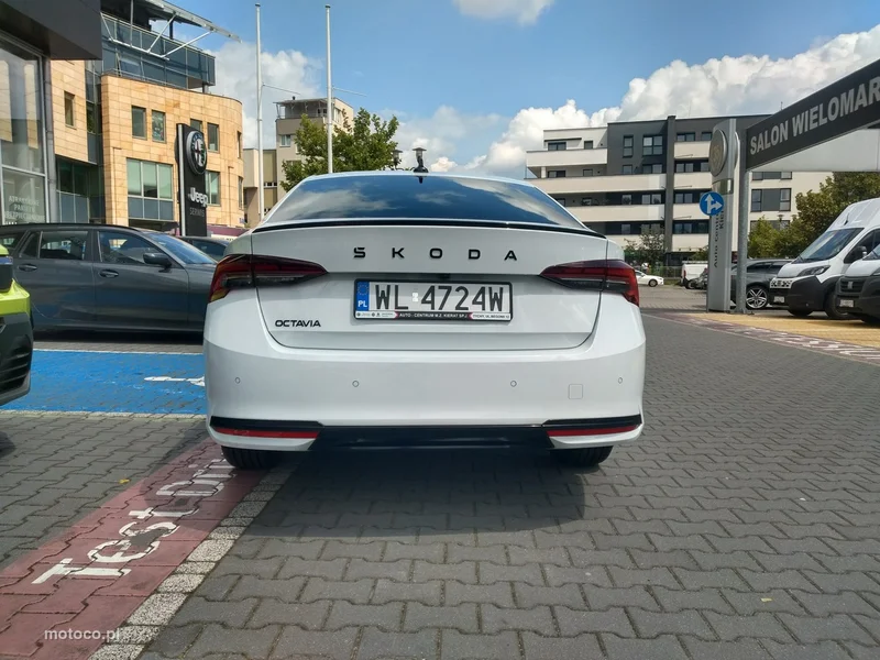 Skoda Octavia IV 6