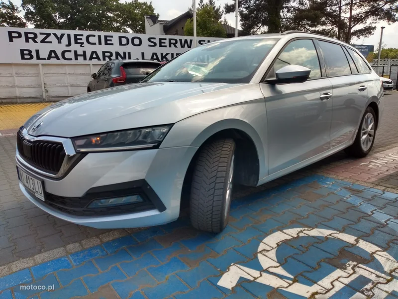 Skoda Octavia IV 5