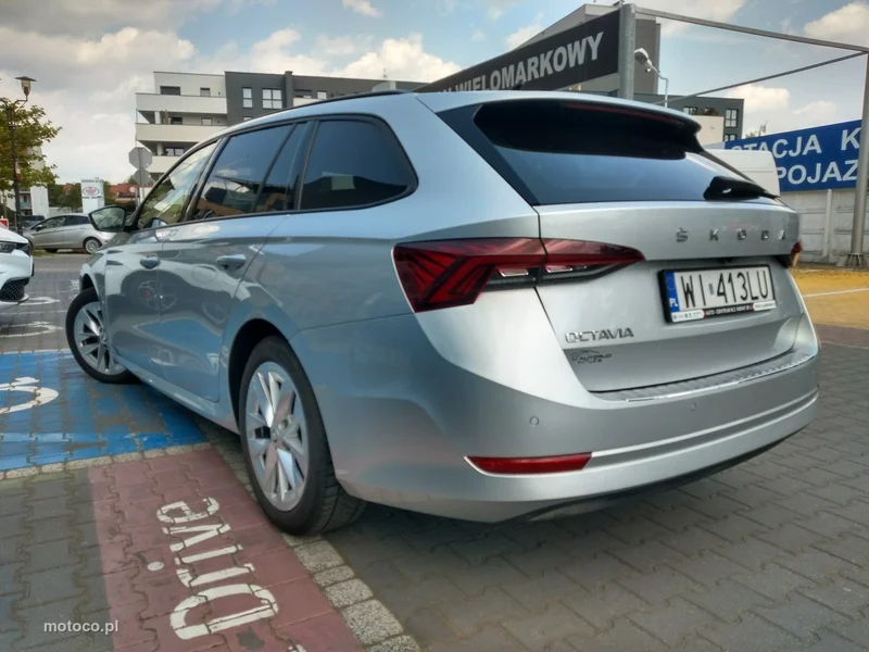 Skoda Octavia IV 6