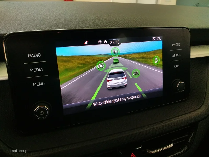 Skoda Fabia IV 19