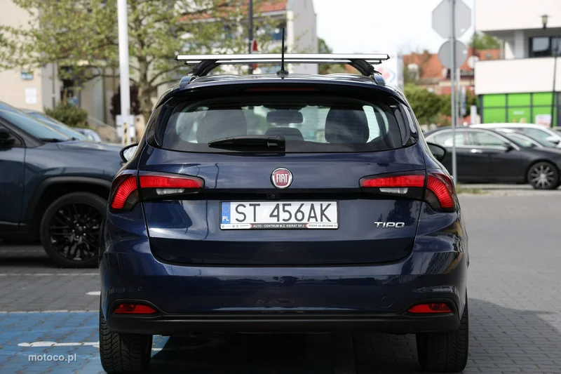 Fiat Tipo 8
