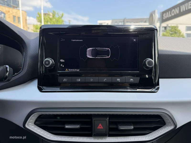 Seat Arona 22