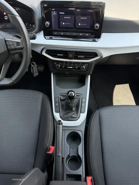 Seat Arona 27