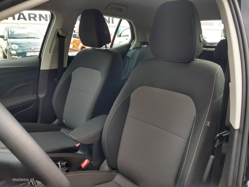 Skoda Fabia IV 13