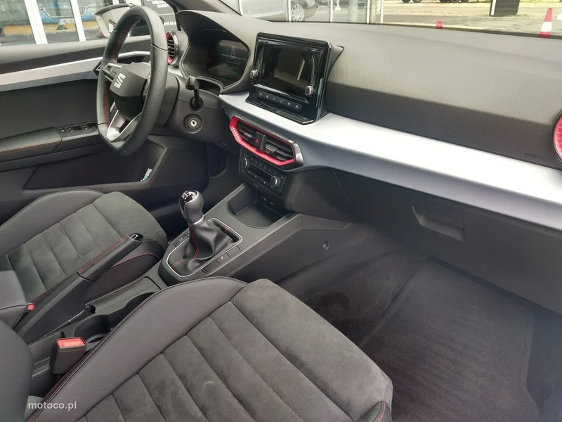 Seat Ibiza 33