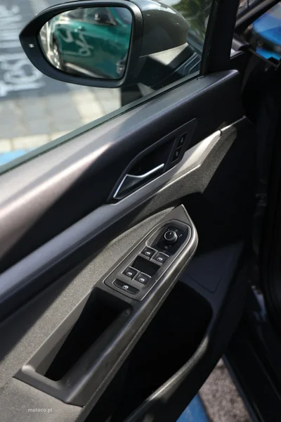 Volkswagen Golf VIII 12