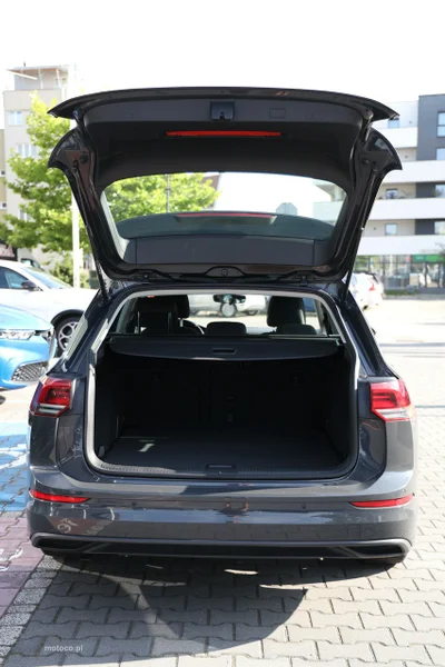 Volkswagen Golf VIII 30