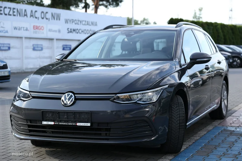 Volkswagen Golf VIII 4