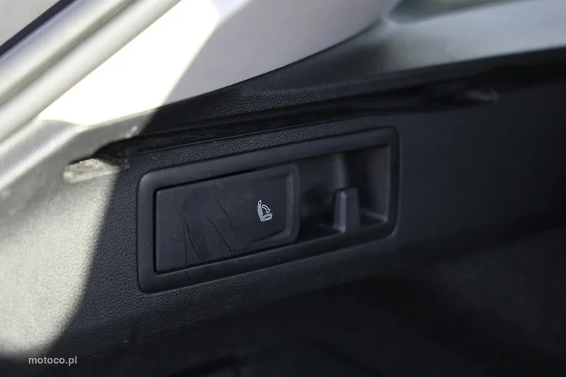 Volkswagen Golf VIII 32