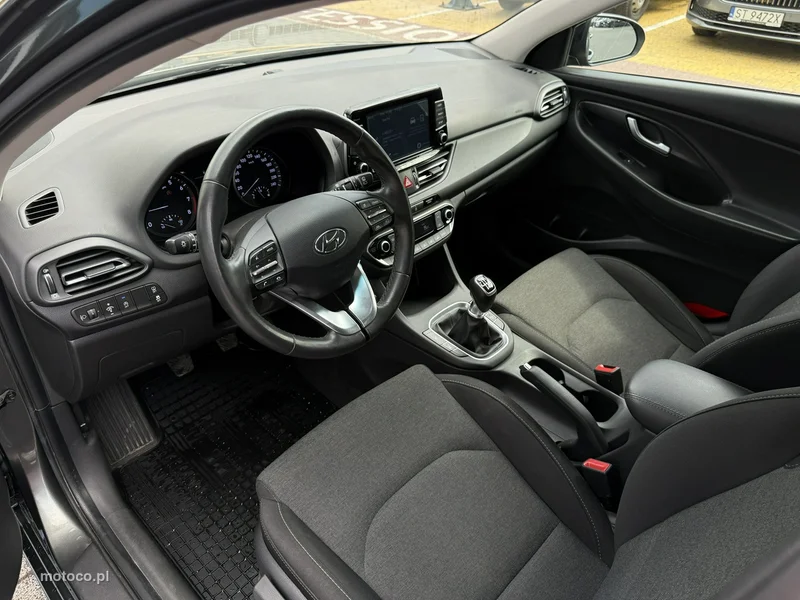 Hyundai i30 11