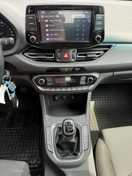 Hyundai i30 17