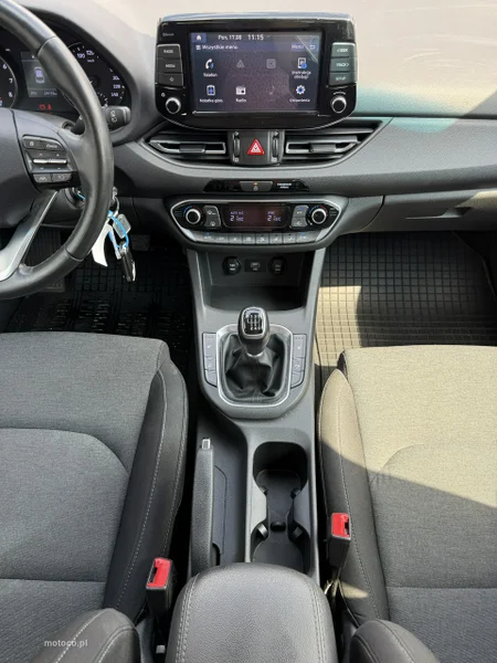 Hyundai i30 30