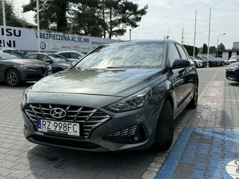 Hyundai i30 4
