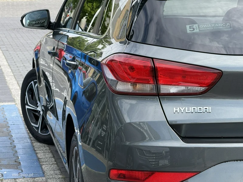 Hyundai i30 8