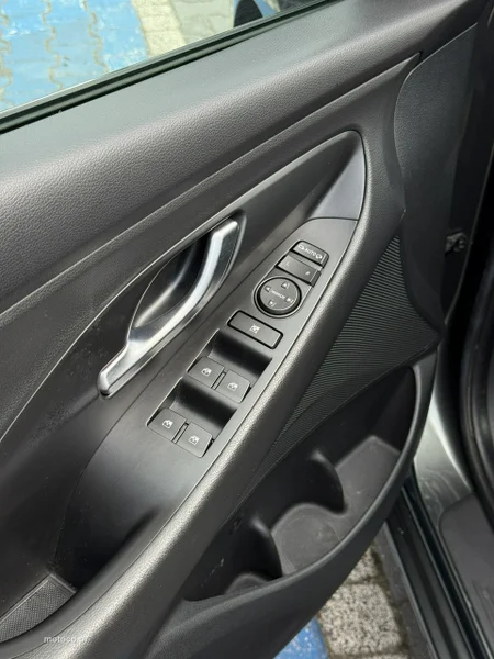 Hyundai i30 10