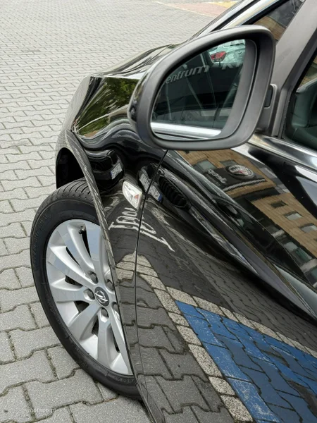Opel Astra J 10