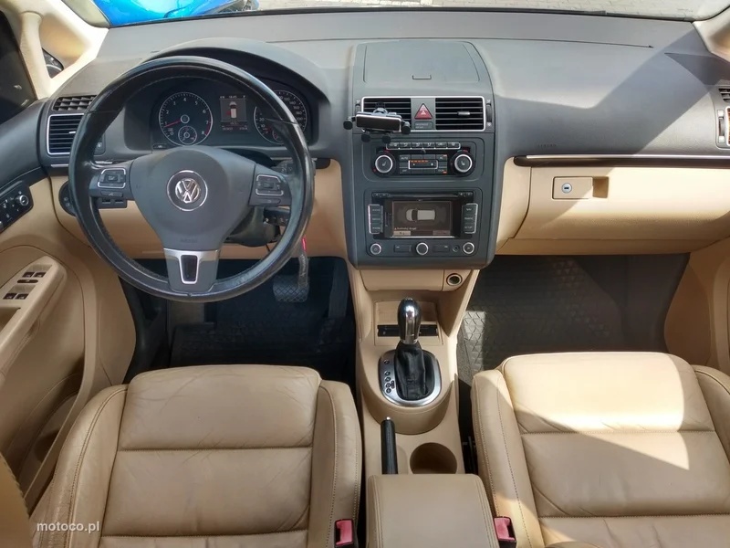 Volkswagen Touran 1T 10